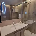 Отель Principe Avila Лиссабон