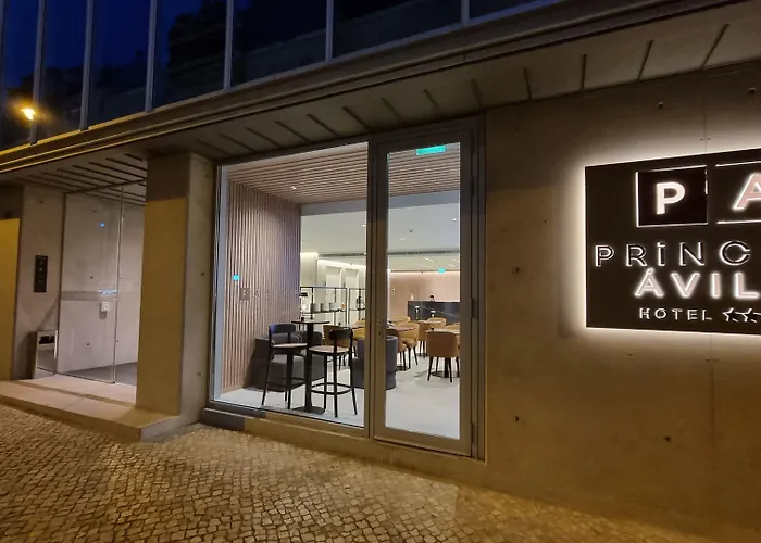 Principe Avila Hotel