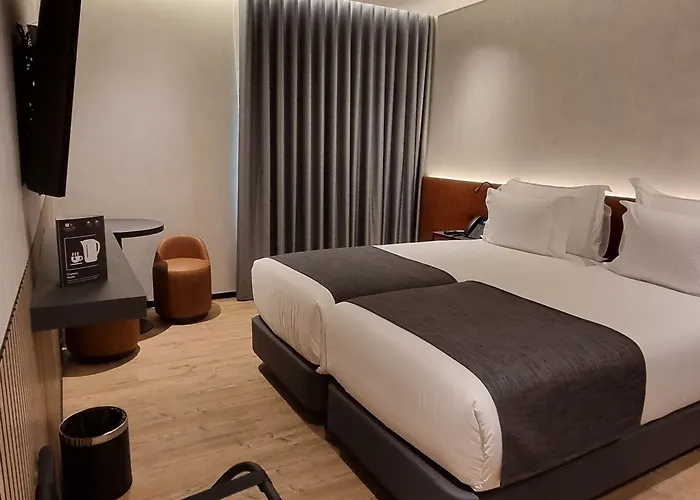 Principe Avila Hotel