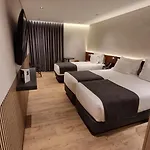 Principe Avila Hotel