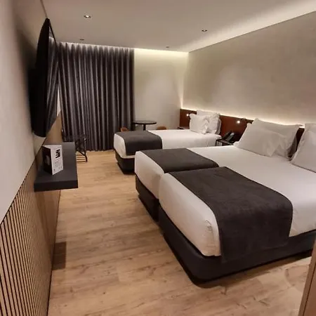 Principe Avila Hotel