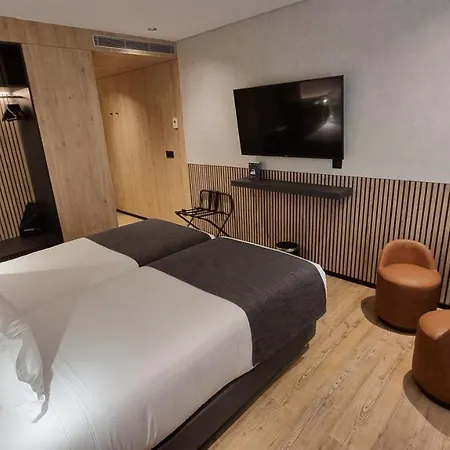Hotel Principe Avila 4*