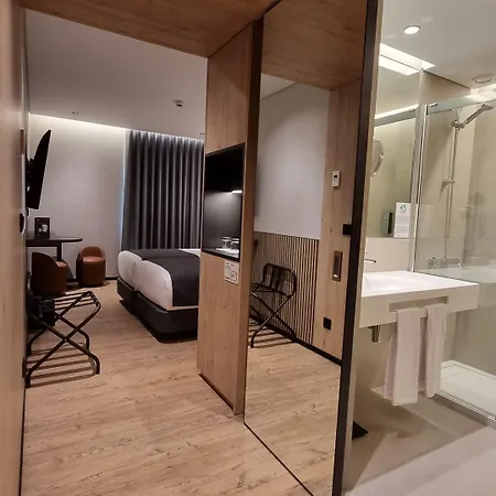 Principe Avila Hotel